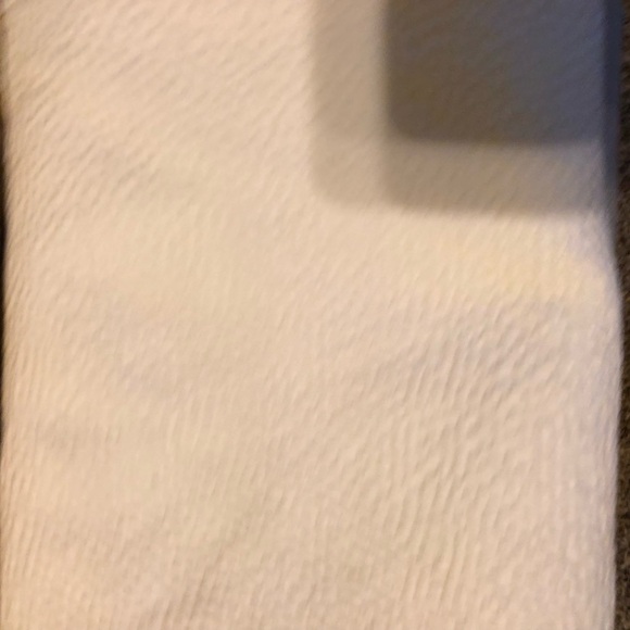 Beautiful Peacock Alley White threaded Twin Coverlet - Picture 2 of 4